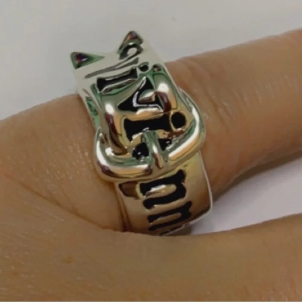 silver signature band Ring - Picture 7 of 8